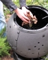 Vytvořte si kvalitní kompost s pomocí plastového kompostéru